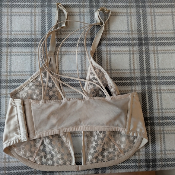 Victorias Secret LUXE Starburst Plunge Bra Champagne Embroidered 3DDD - Picture 2 of 9